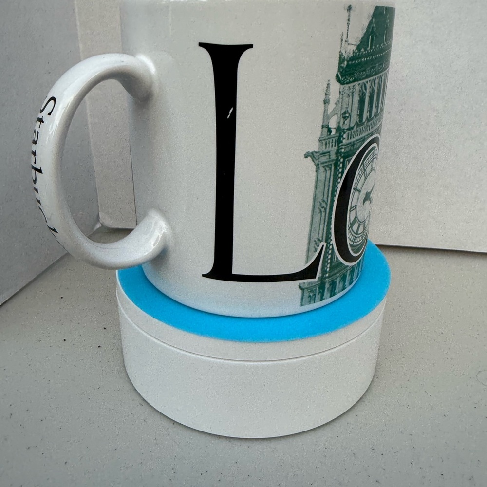 Starbucks White and Green London Mug